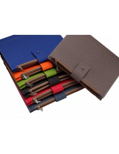 AGENDA GIORNALIERA CM 15X21 IN ASTUCCIO 2