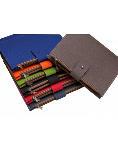 AGENDA GIORNALIERA CM 15X21 IN ASTUCCIO