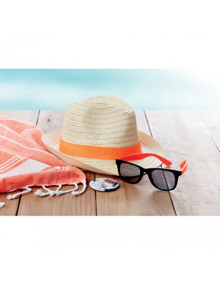 Cappello in paglia con fascia brandizzata