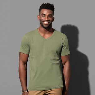 T-SHIRT UOMO CON SCOLLO A V...