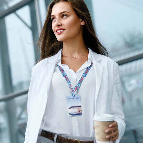 lanyard portabadge sublimato è privo...