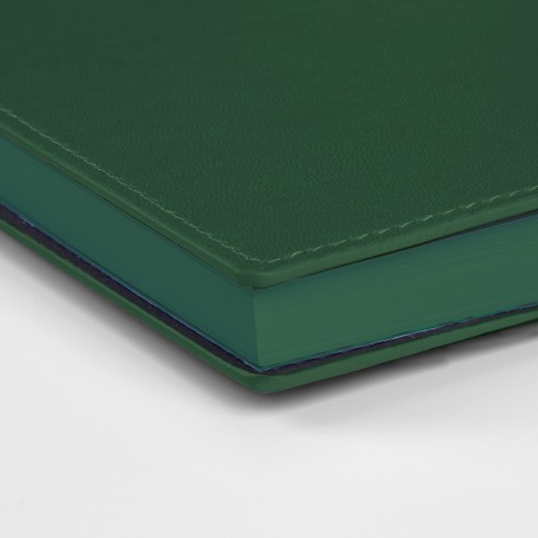 Agenda giornaliera con elastico cm 15x21